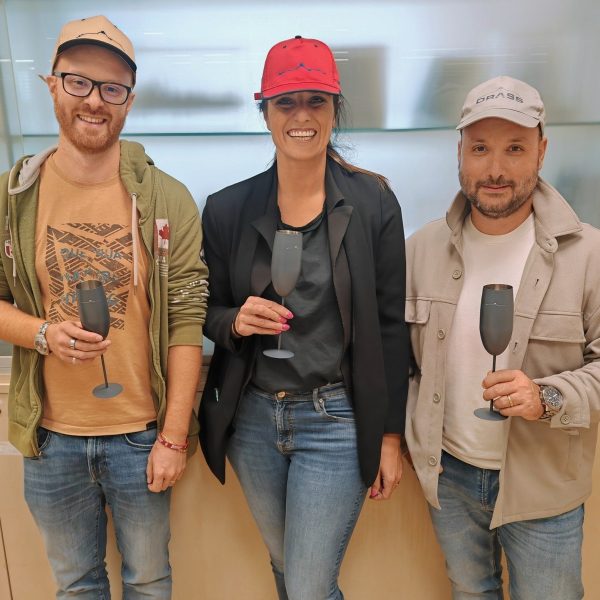 20251028175744 20251028175744